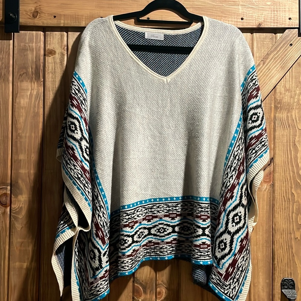 Pronto poncho southwestern blue maroon cream black One Size Fits All